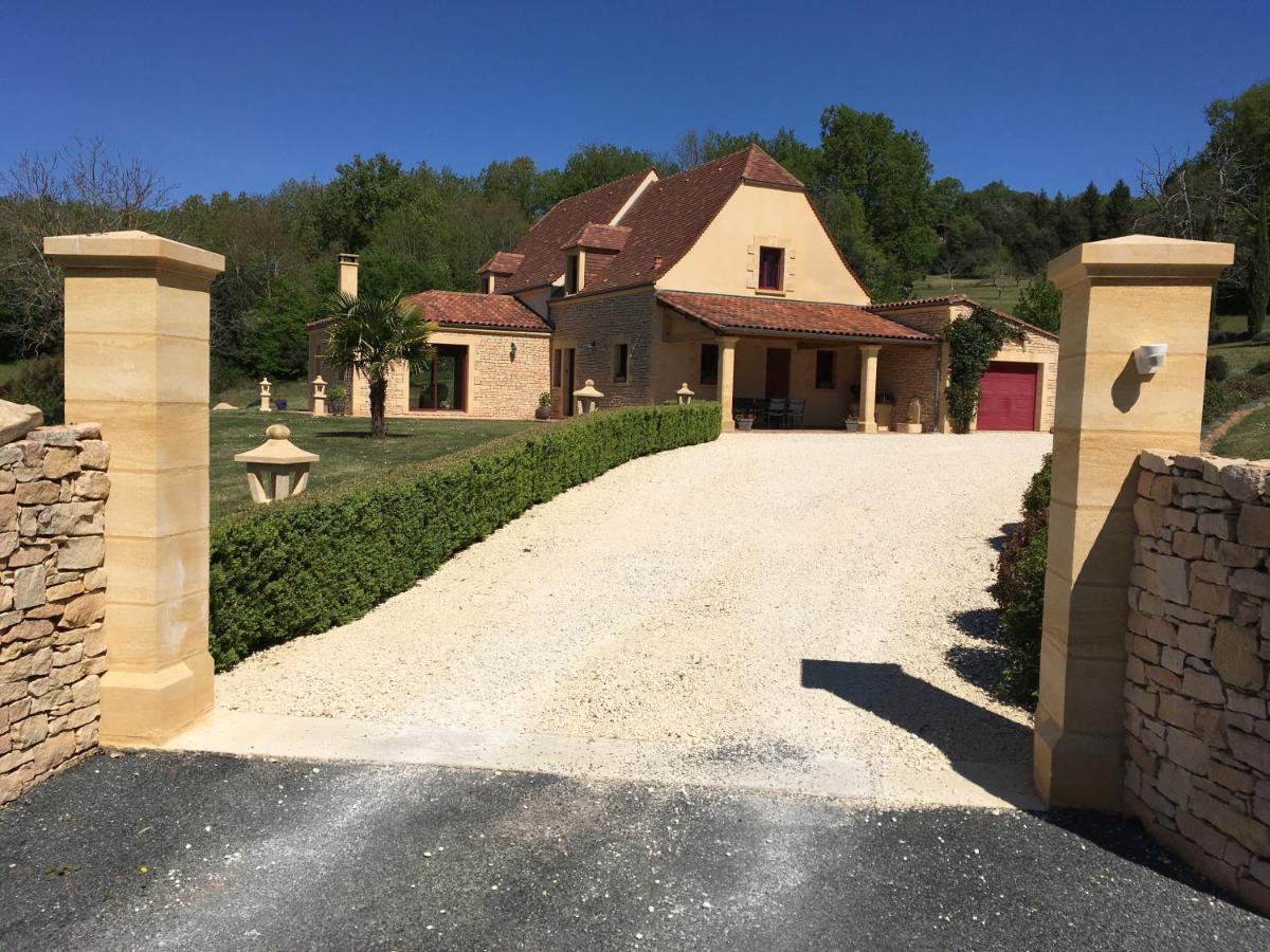 ヴィトラック Chez Bernadette Et Victor Bed & Breakfast エクステリア 写真