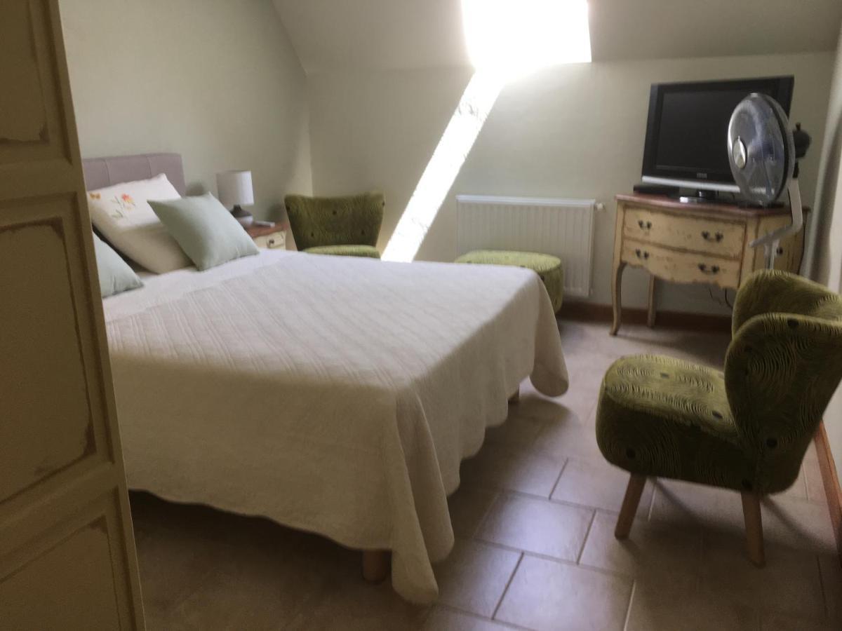 ヴィトラック Chez Bernadette Et Victor Bed & Breakfast エクステリア 写真